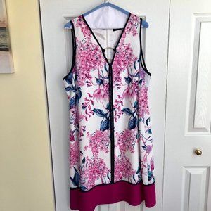 IVANKA TRUMP sleevless floral dress